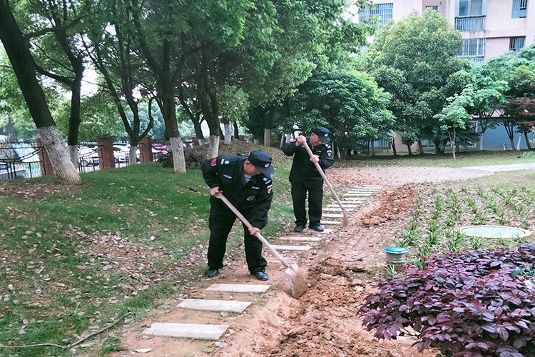 鹰潭挖排水沟